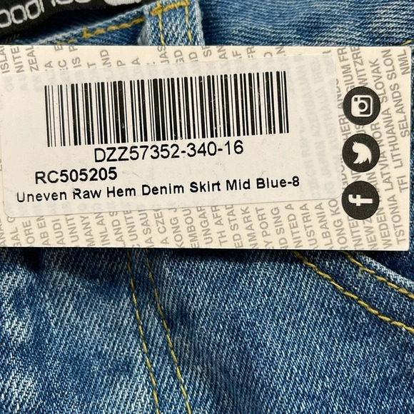 BOOHOO UNEVEN RAW HEM DISTRESSED DENIM SKIRT MID BLUE WITH POCKETS SIZE 4 NEW - Picture 7 of 11
